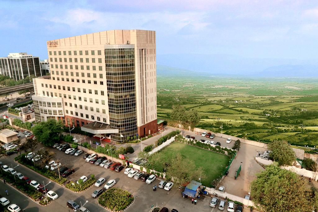 Fortune Select Global - Member ITC Hotel Group Gurgaon Exterior foto