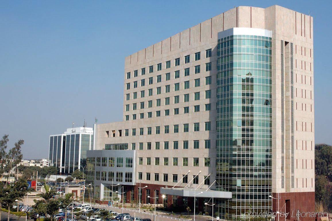 Fortune Select Global - Member ITC Hotel Group Gurgaon Exterior foto